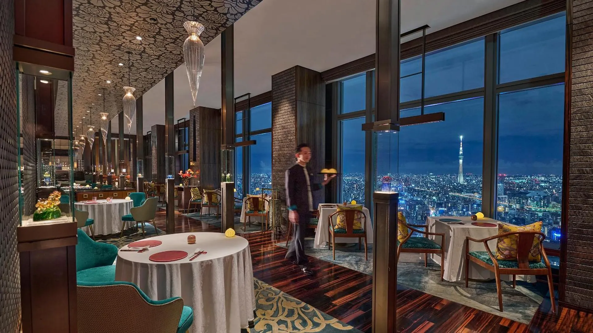 Hotel Mandarin Oriental, Prefektura Tokio