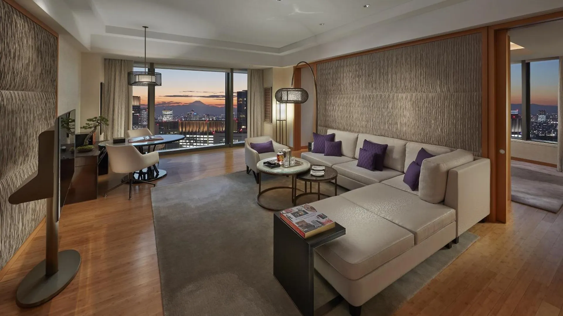 Mandarin Oriental, Tokyo Hotel 5*,  Japan